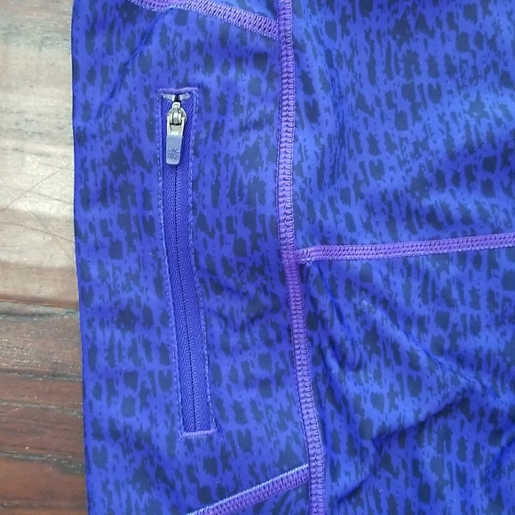 NWOT Athleta Workout Pants - Picture 4 of 6